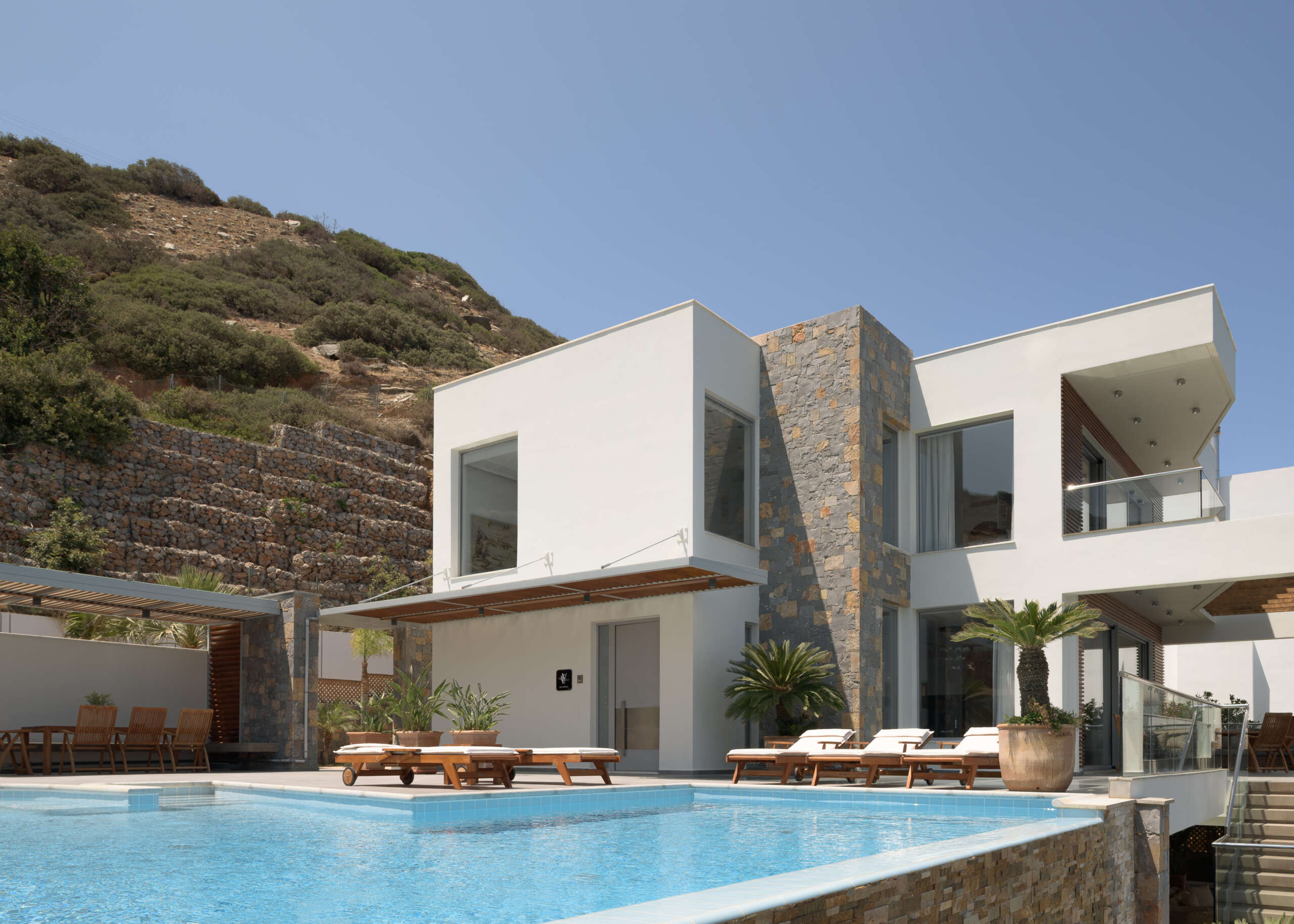 Natural textures and soothing tones create effortless sophistication.